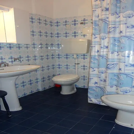 Enjoy A Cozy With Large Terrace Daire Porto Santa Margherita di Caorle